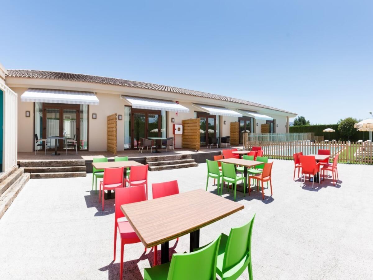Commercial 16 Bedrooms for sale in Javea