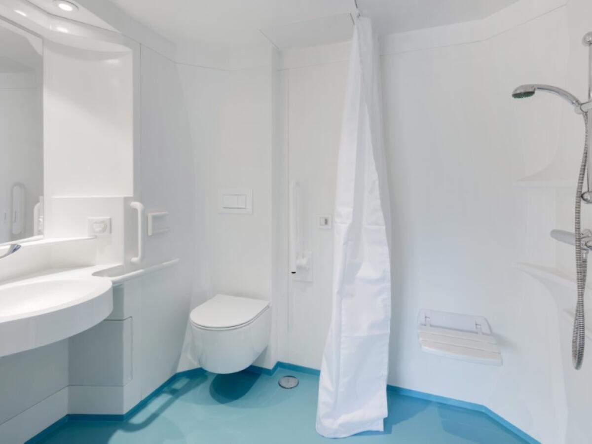Commercial 16 Bedrooms for sale in Javea