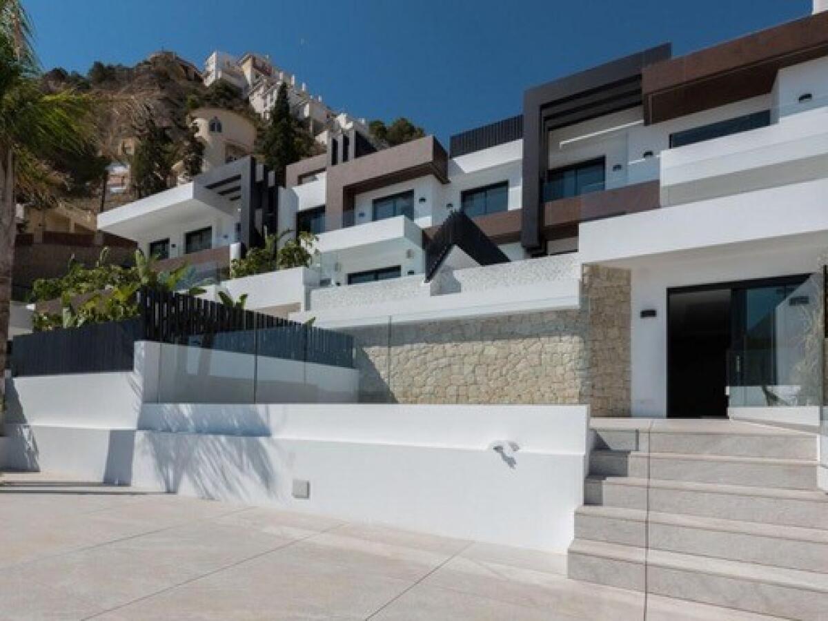 Apartment 3 Bedrooms for sale in Benidorm Poniente Beach