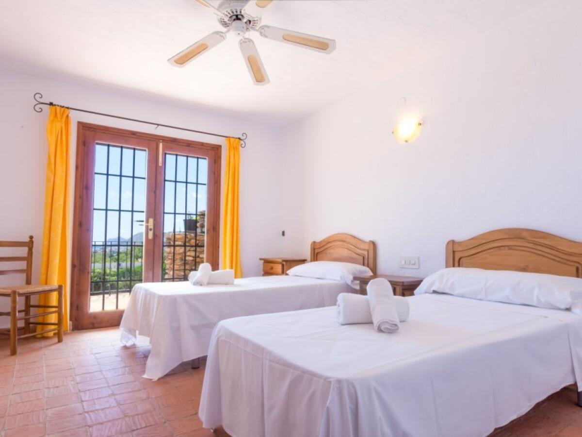 Villa 4 Bedrooms for sale in Calpe Carrio