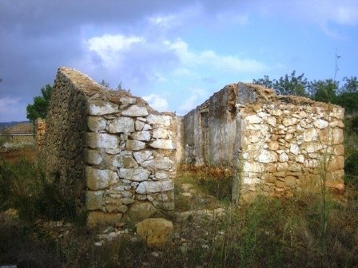 Plot for sale in Benissa