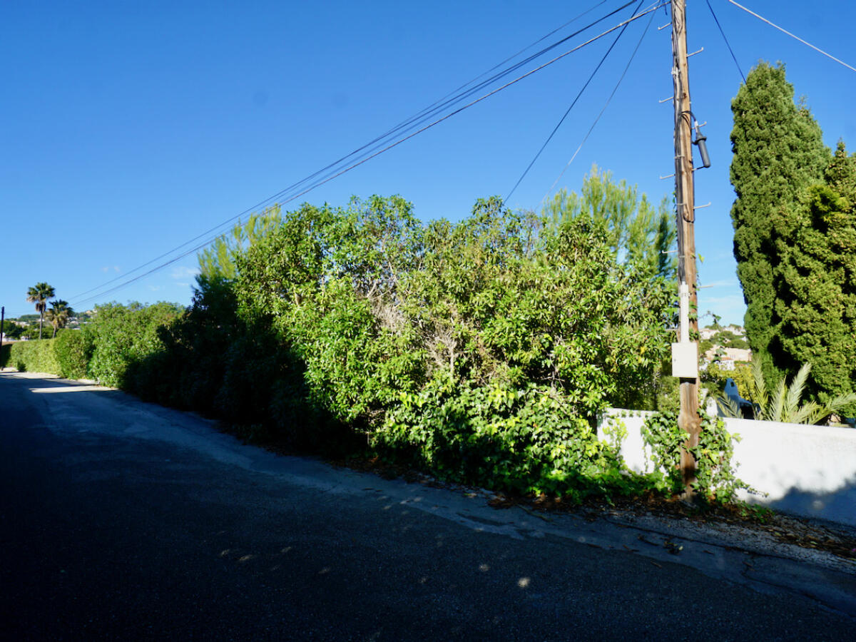 Plot for sale in Moraira La Cometa