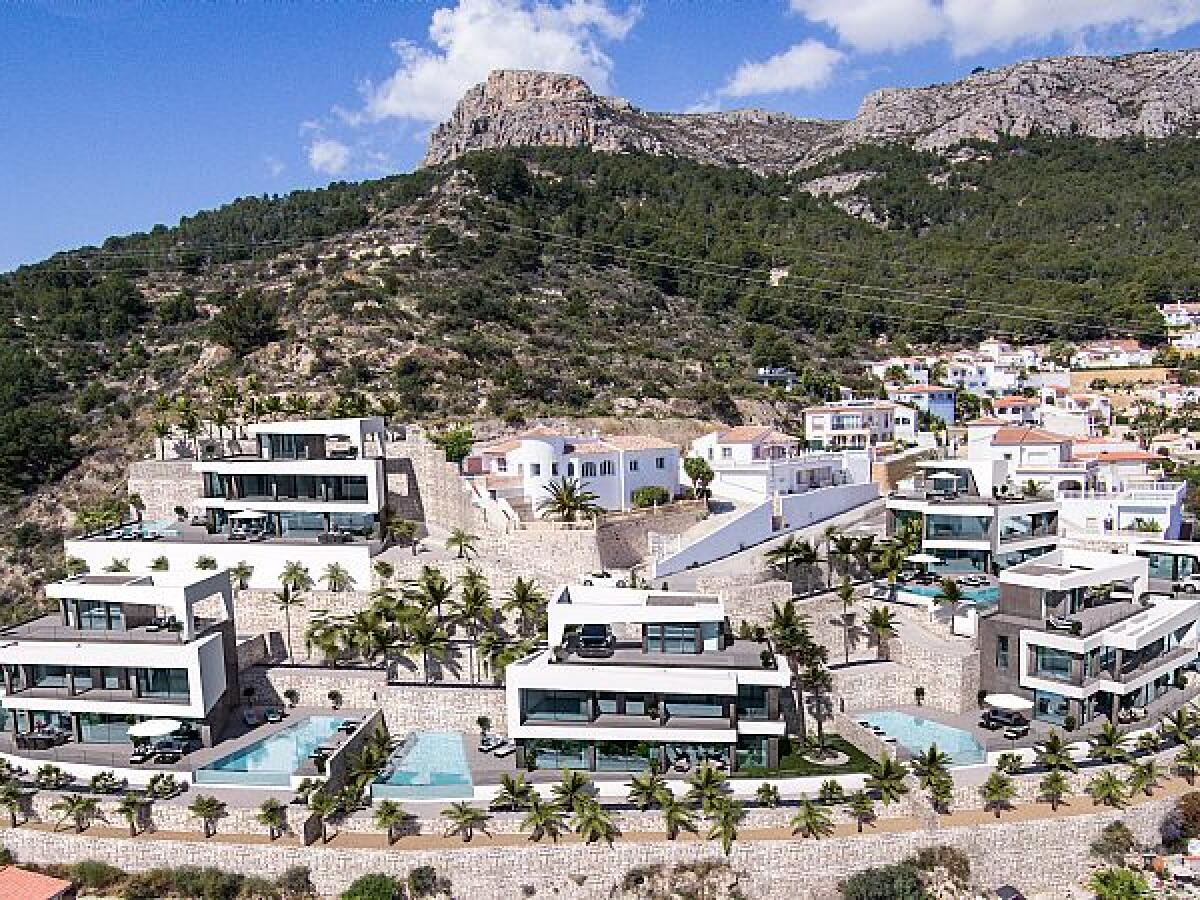 Villa 4 Bedrooms for sale in Calpe Oltamar