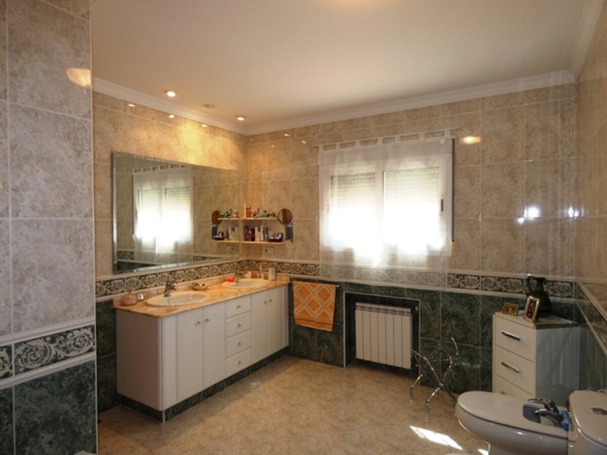 Villa 5 Bedrooms for sale in Denia