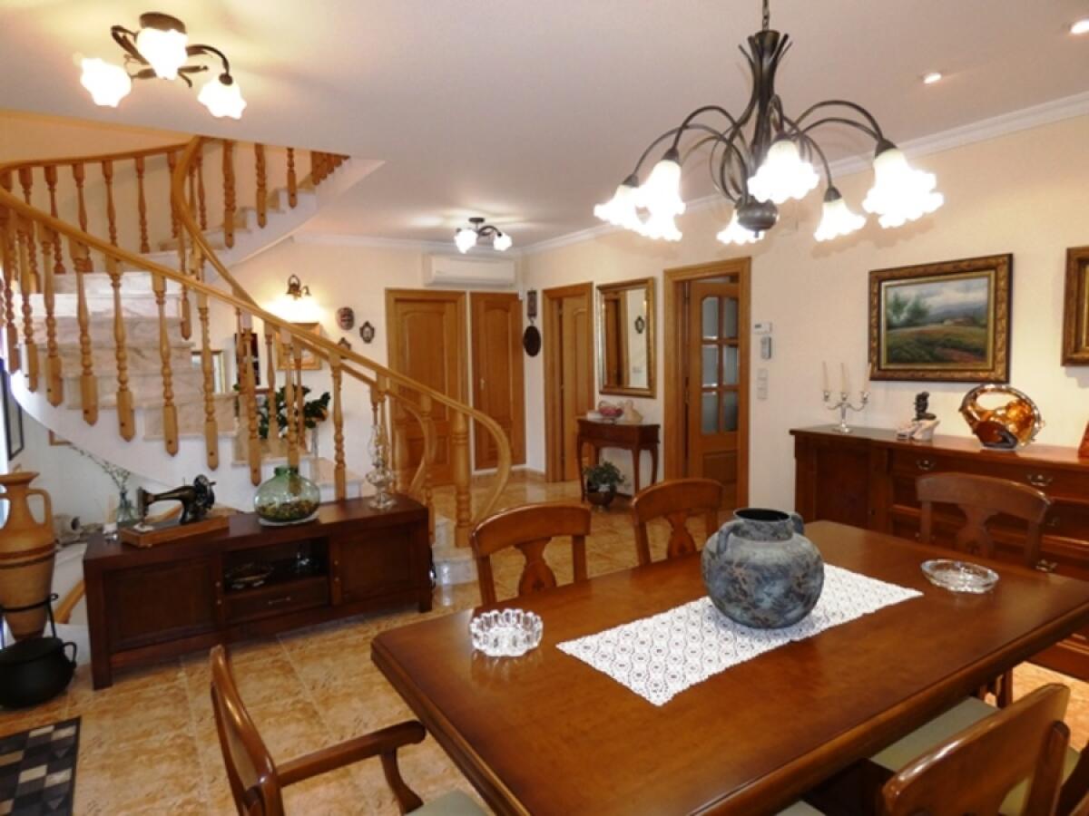 Villa 5 Bedrooms for sale in Denia