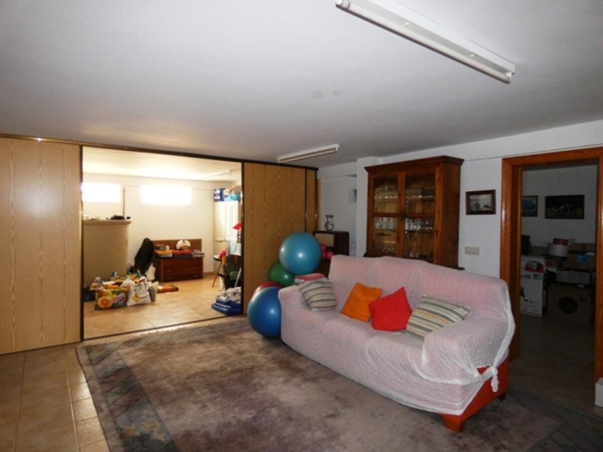 Villa 5 Bedrooms for sale in Denia