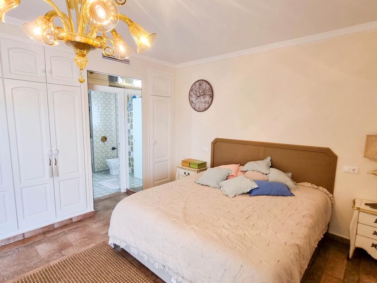 Villa 5 Bedrooms for sale in Moraira Moravit