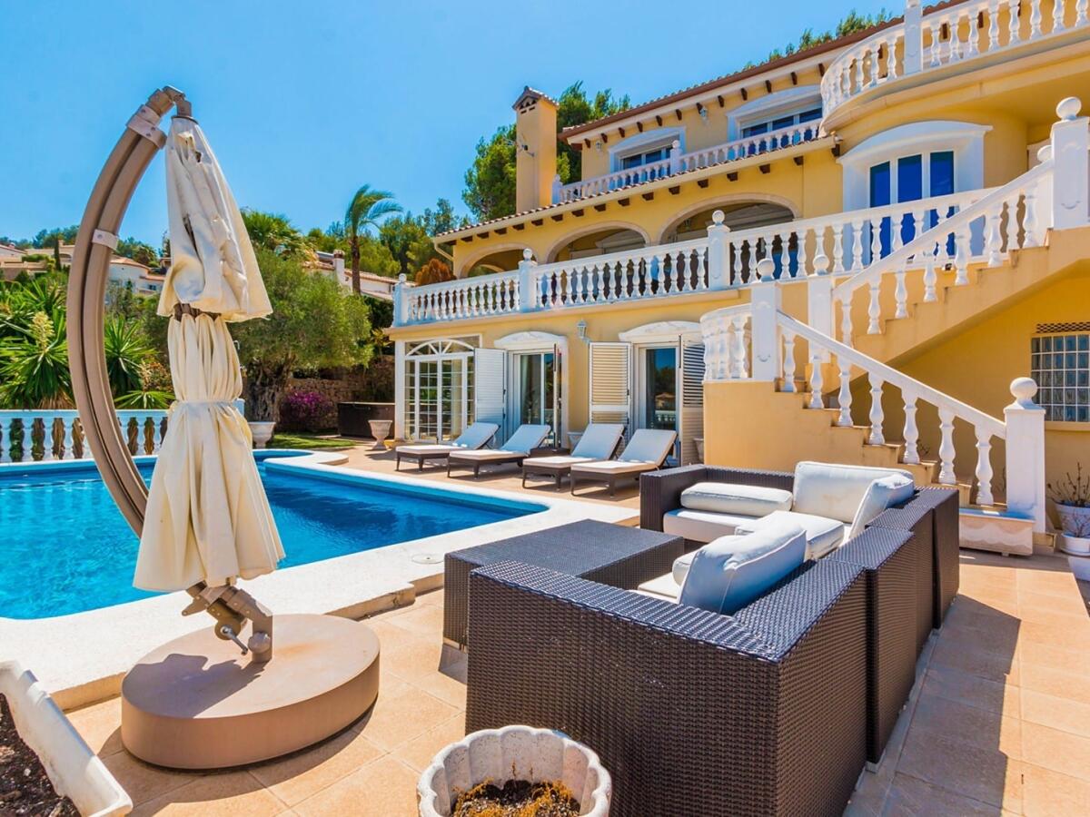 Villa 6 Bedrooms for sale in Denia