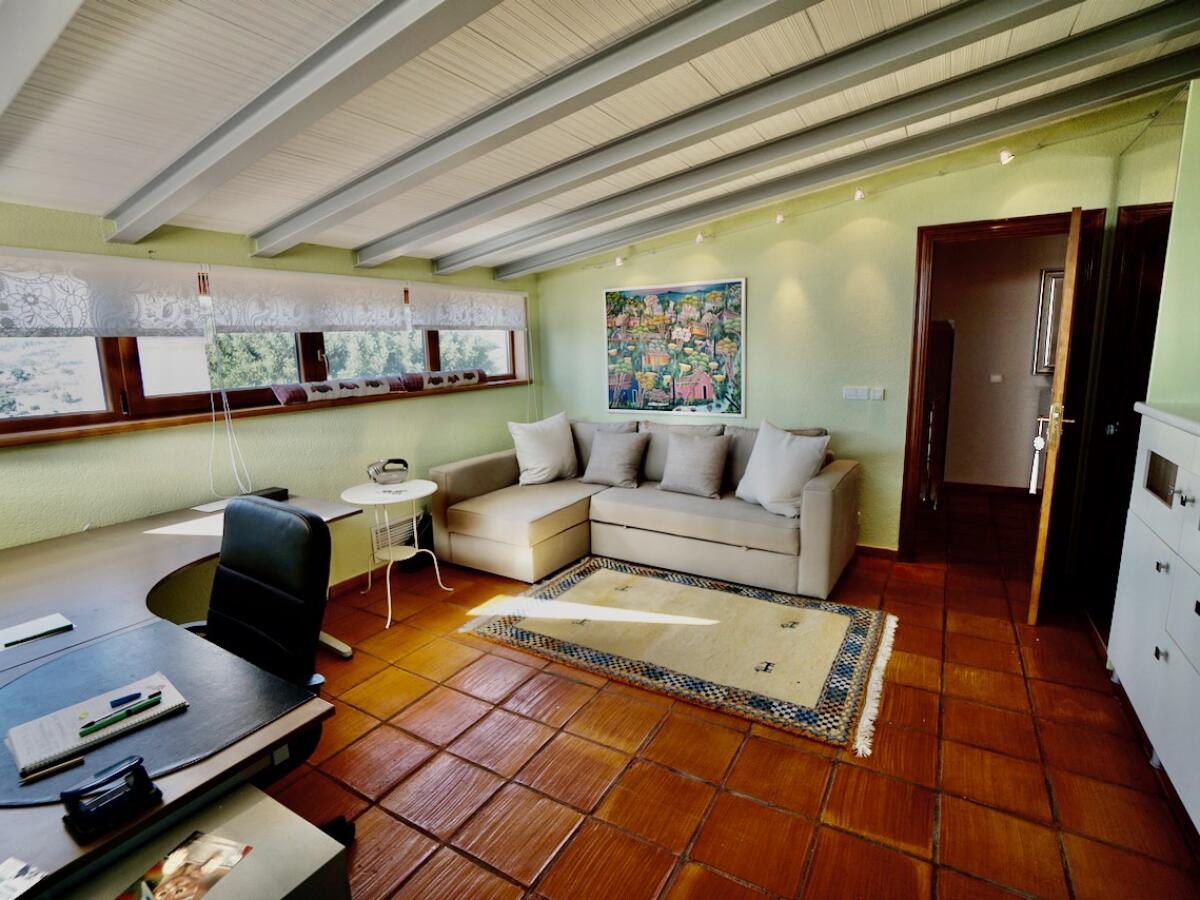 Finca 5 Bedrooms for sale in Benissa