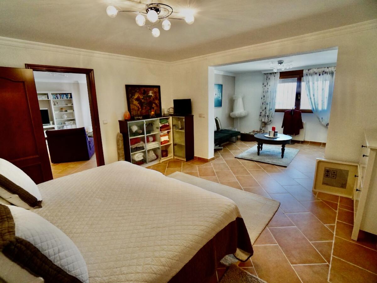 Finca 5 Bedrooms for sale in Benissa