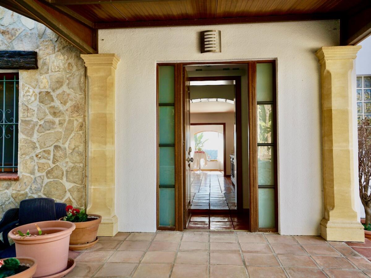 Finca 5 Bedrooms for sale in Benissa