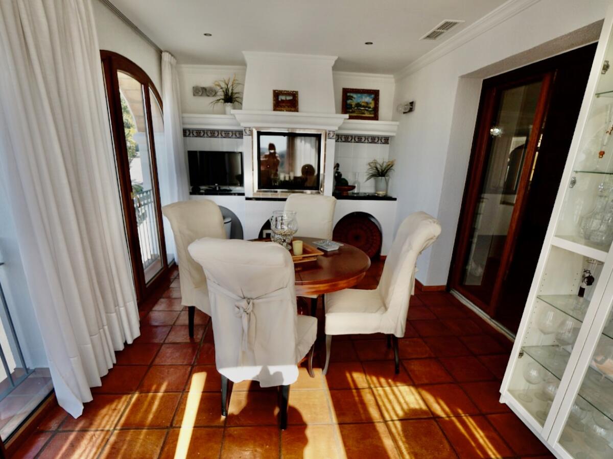 Finca 5 Bedrooms for sale in Benissa