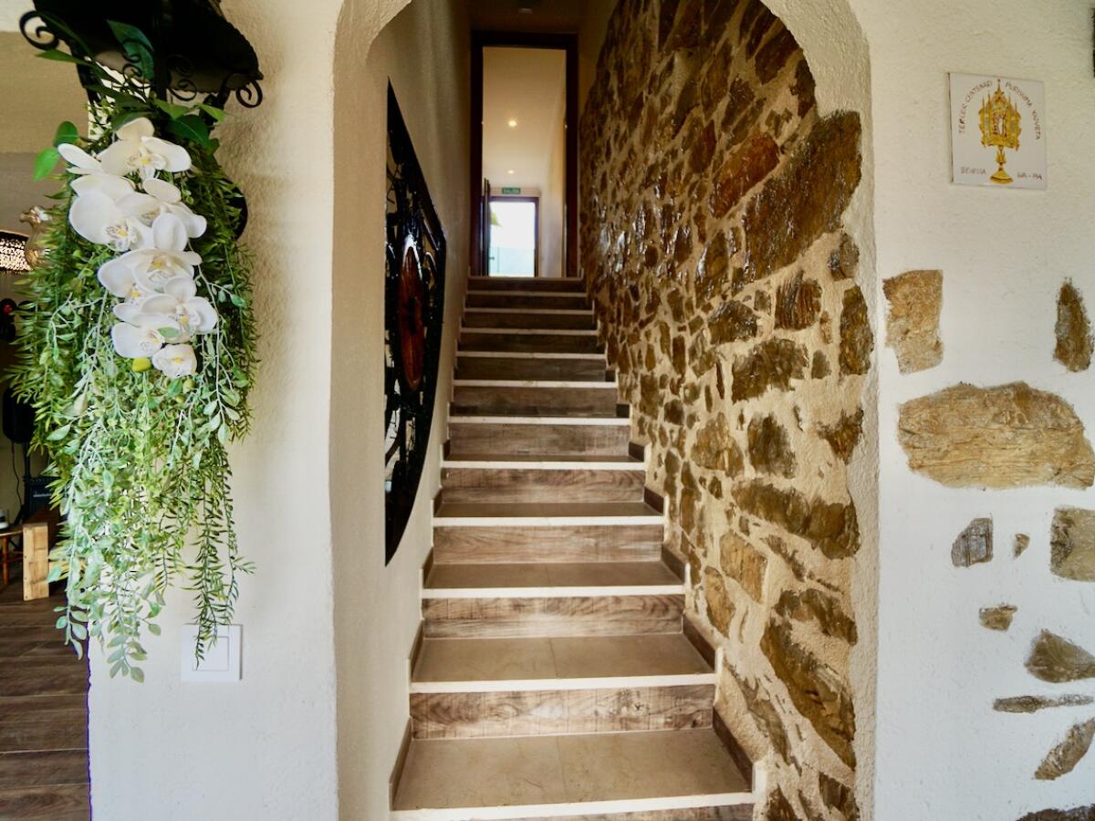 Finca 7 Bedrooms for sale in Benissa Partida Llenes