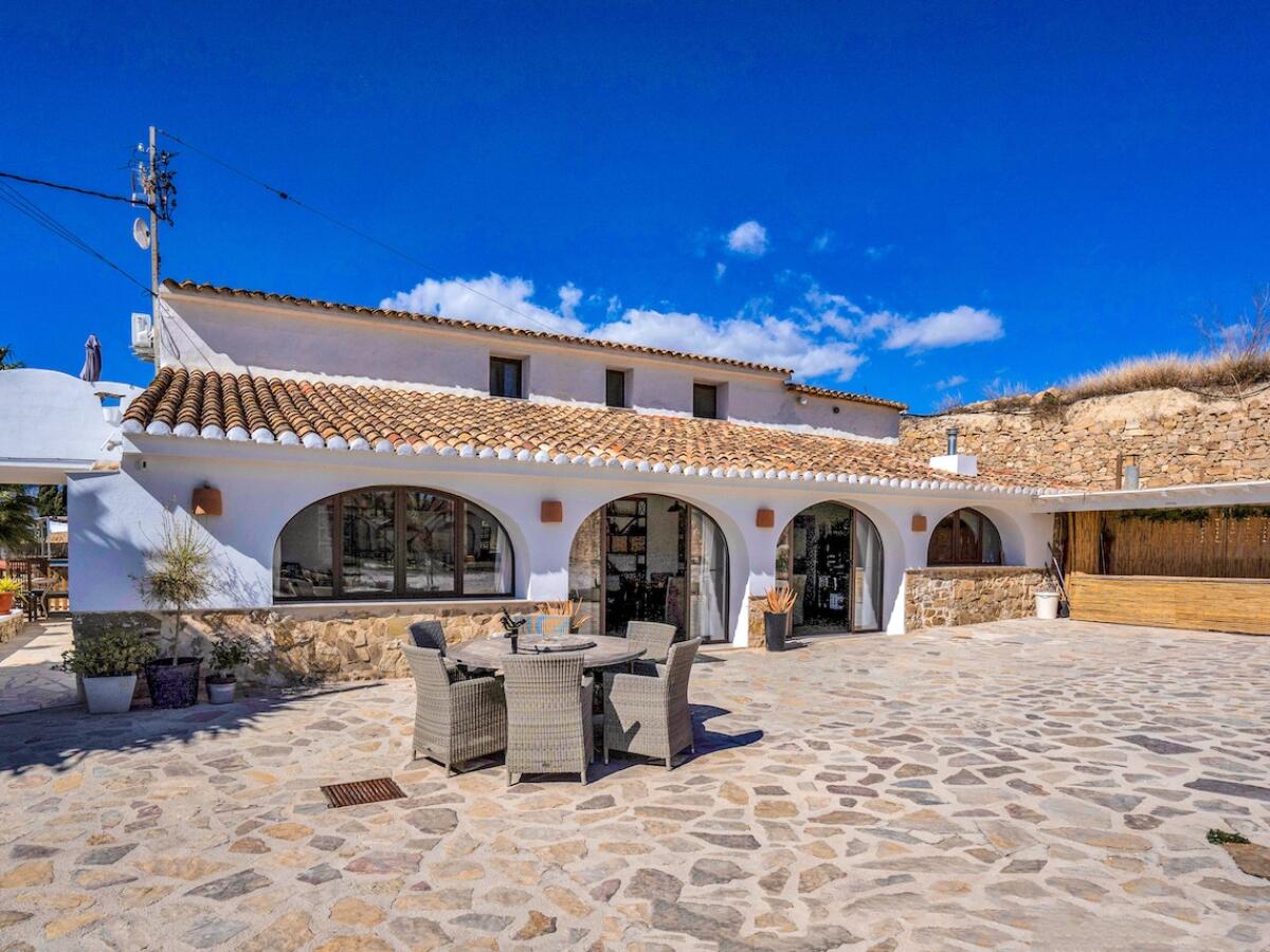 Finca 7 Bedrooms for sale in Benissa Partida Llenes