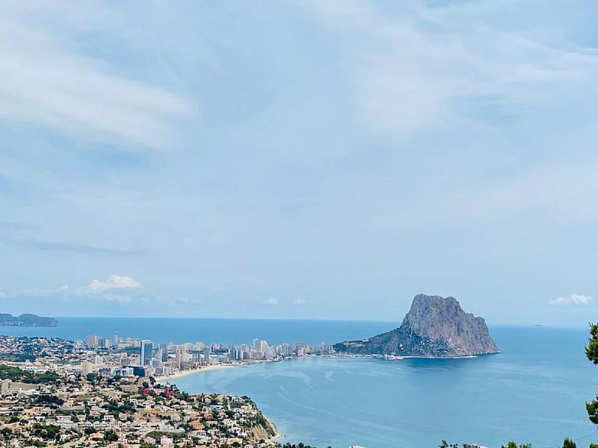 Villa 4 Bedrooms for sale in Calpe