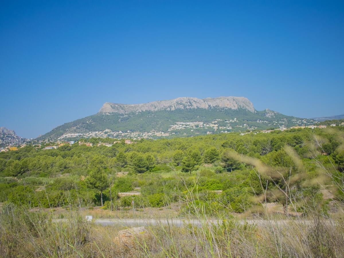 Plot for sale in Calpe