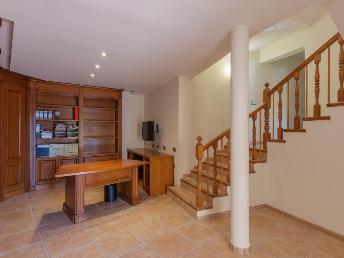 Villa 4 Bedrooms for sale in Javea Montgó