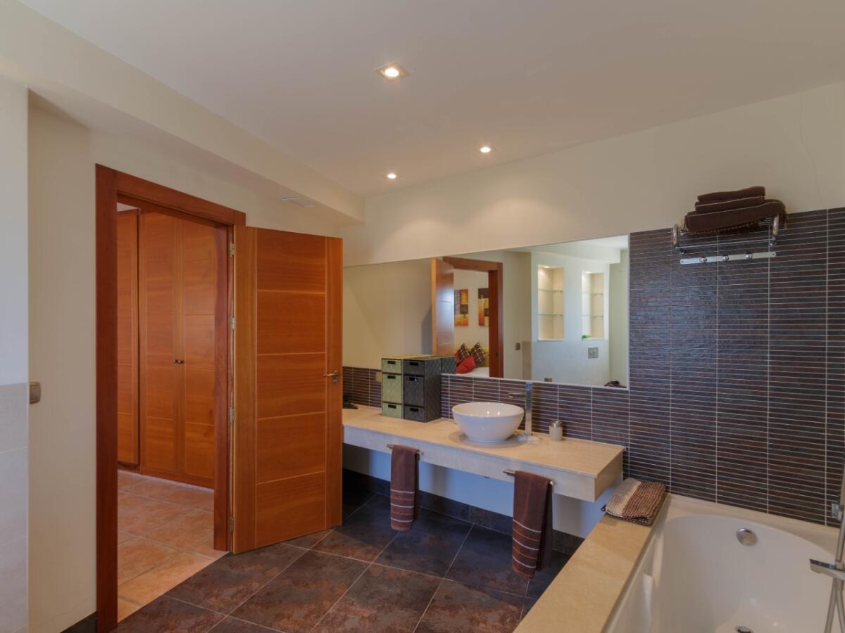 Villa 4 Bedrooms for sale in Javea Montgó