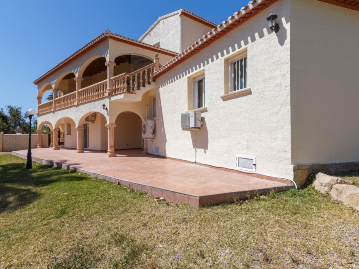 Villa 4 Bedrooms for sale in Javea Montgó