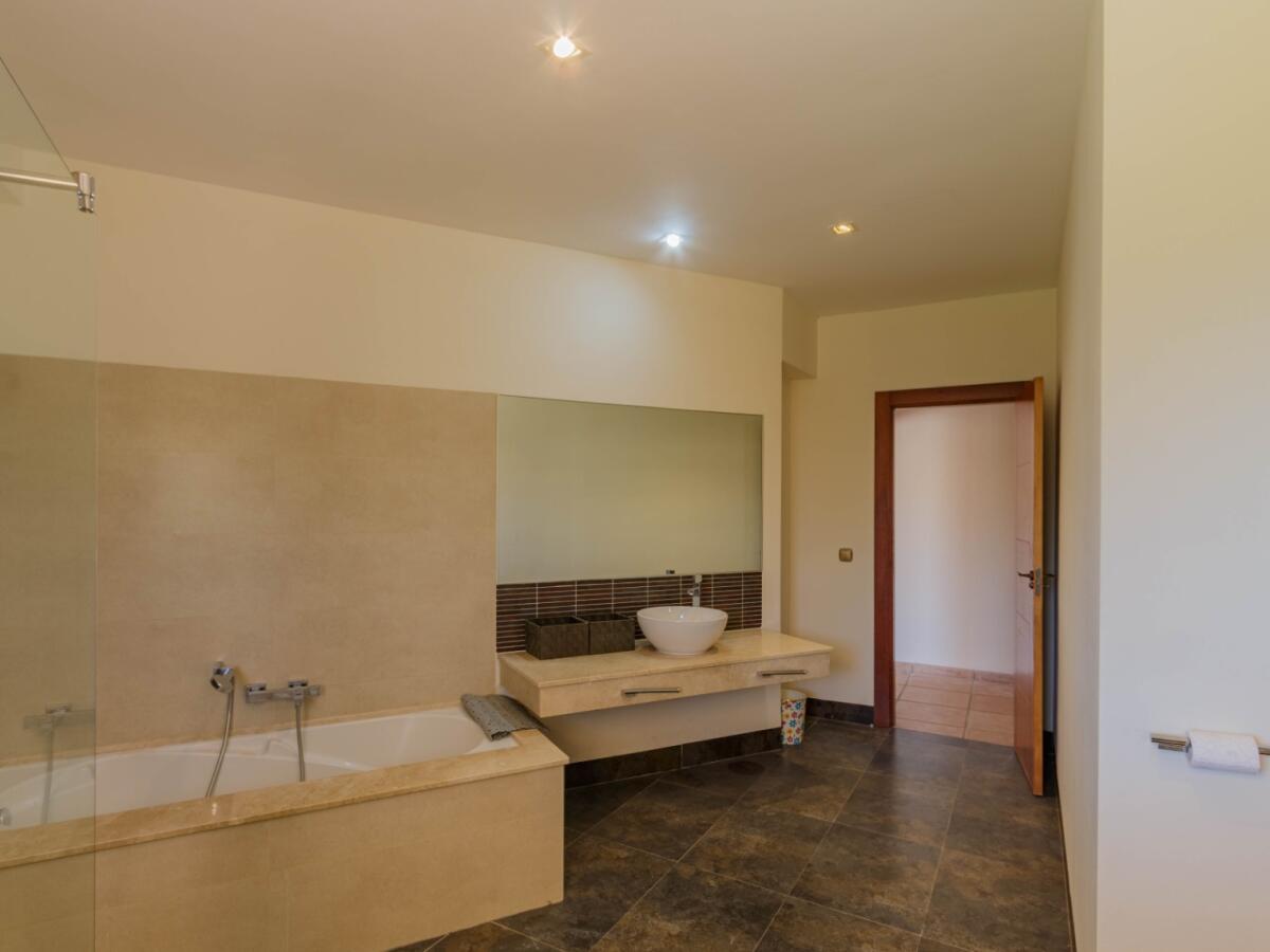 Villa 4 Bedrooms for sale in Javea Montgó