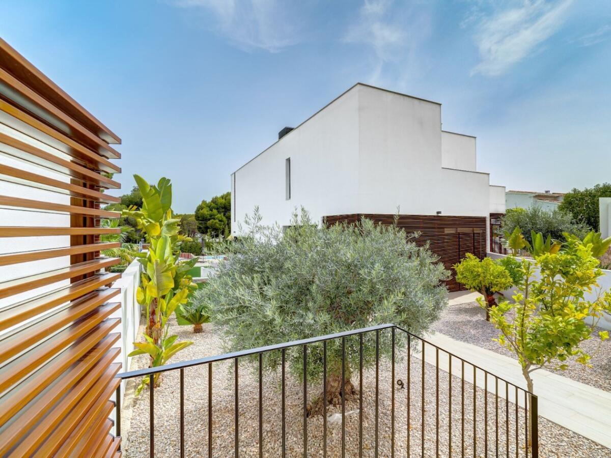 Villa 4 Bedrooms for sale in Moraira La Cometa