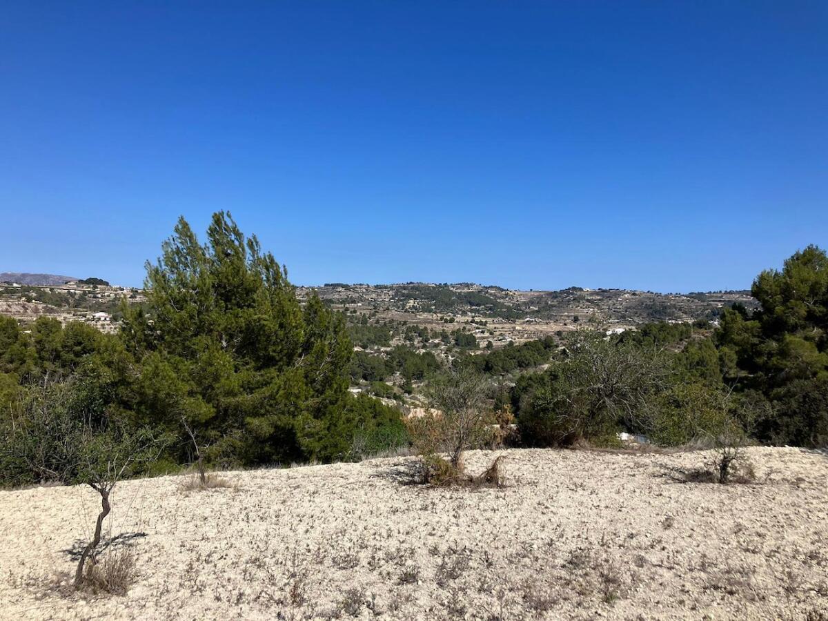 Plot for sale in Benissa