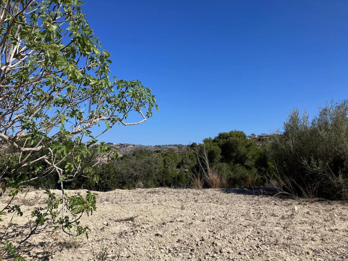 Plot for sale in Benissa
